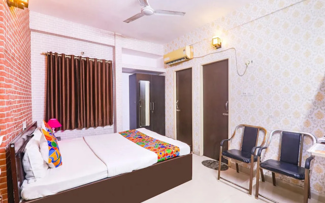 FabHotel The Hudco Grand