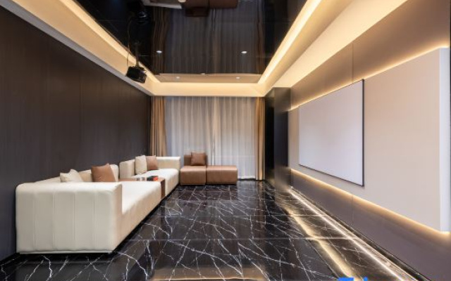 Yueta H E-sports Hotel (Xuyi International Trade Suning Plaza