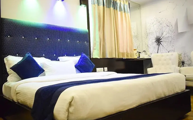 Hotel Pearl Blue