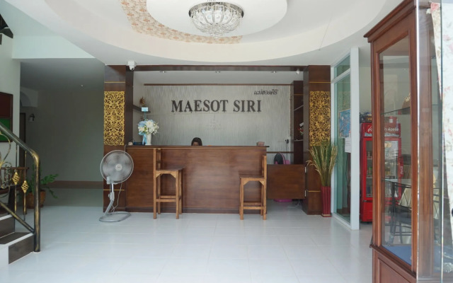 Maesot Siri Hotel