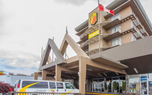 Отель Super 8 Vancouver Канада, Ванкувер - отзывы, цены и фото номеров - забронировать отель Super 8 Vancouver онлайн вид на фасад