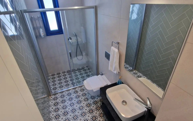 Вилла Luxury 2BR Pool in Lapta