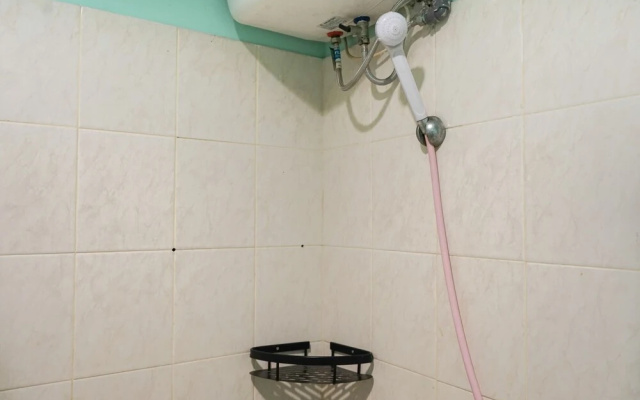 Elegant and Comfy 1BR Green Central City Apartment