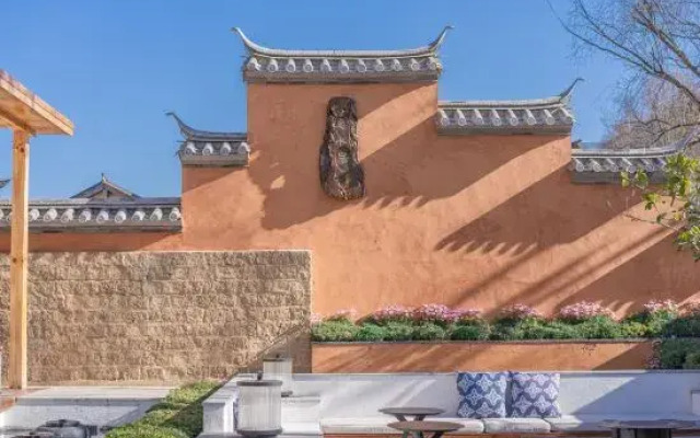 Shaxi Yujin bridge homestay