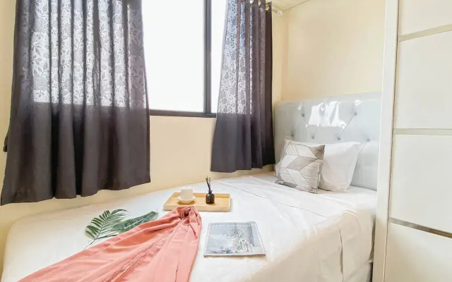 Simple And Bright 3Br At Meikarta Apartment