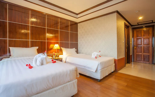 Hillton Holiday Pattaya(ฮิลตัน ฮอลิเดย์ เซ็นทรัล พัทยา)