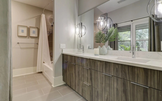 63 Baynard Cove