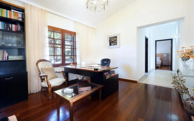 Villa Thealassa