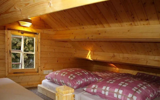 Wunderschones Blockbohlenhaus am Plauer See