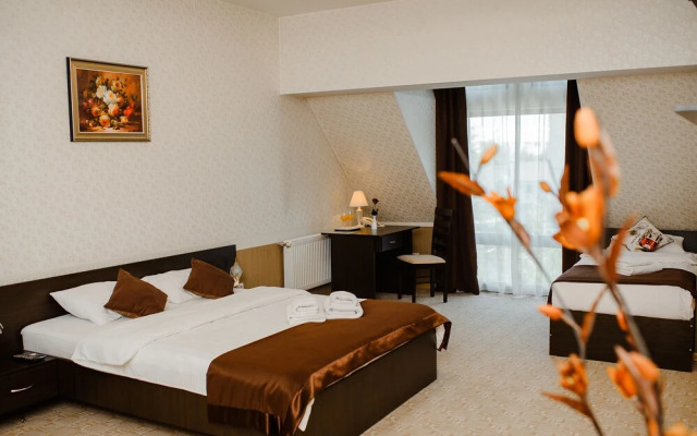 Tip Top Hotel City Center