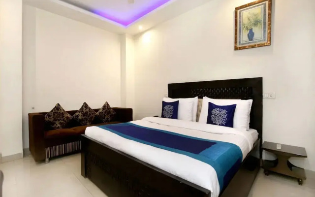 Hotel Oak By OYO Rooms