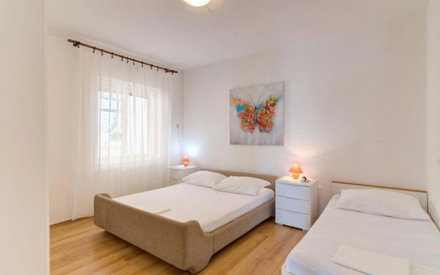 Apartment in Senj With Sea Views & BBQ