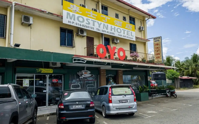 Mostyn Hotel by Oyo Rooms