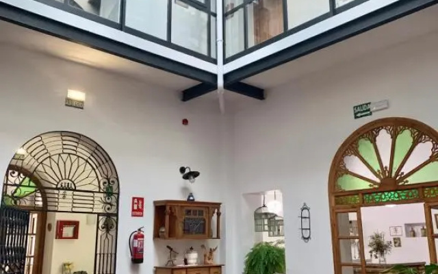 Hotel Entreolivos
