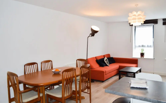 Spacious 2 Bedroom Home