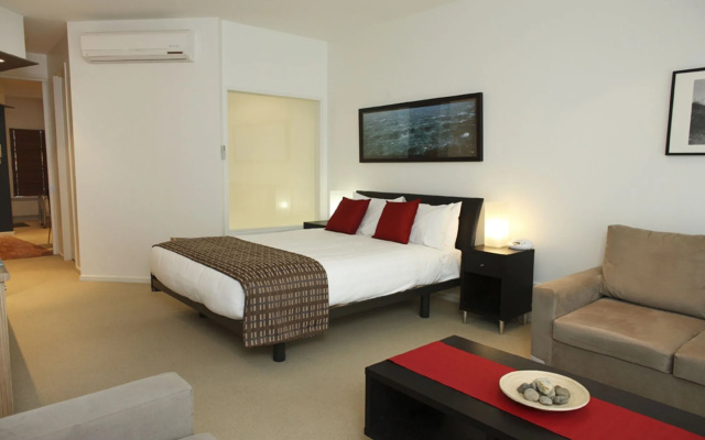 The Waves Apartments