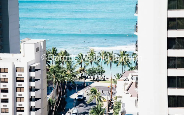 2-2614 Waikiki Banyan