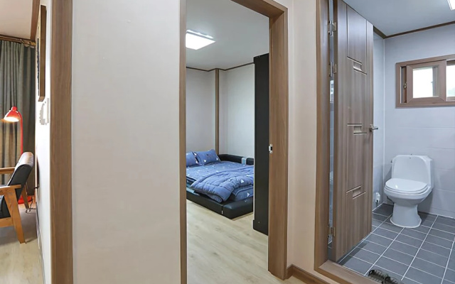 Sokcho Dal Beach Pension