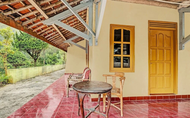 SPOT ON 92414 Hotel Pereng Sari