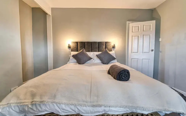 Host Stay Birches Barn