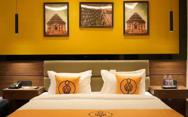 The Murti Hotel and Banquet