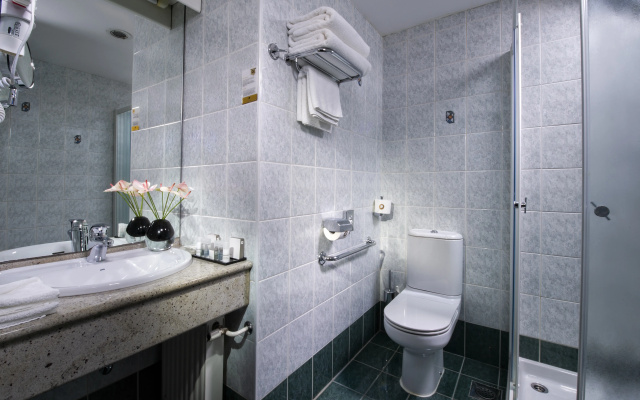 Отель Best Western Premier Hotel Slon
