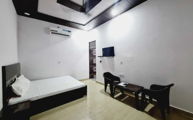 Oyo 701386 Hotel Shiva & Restaurant