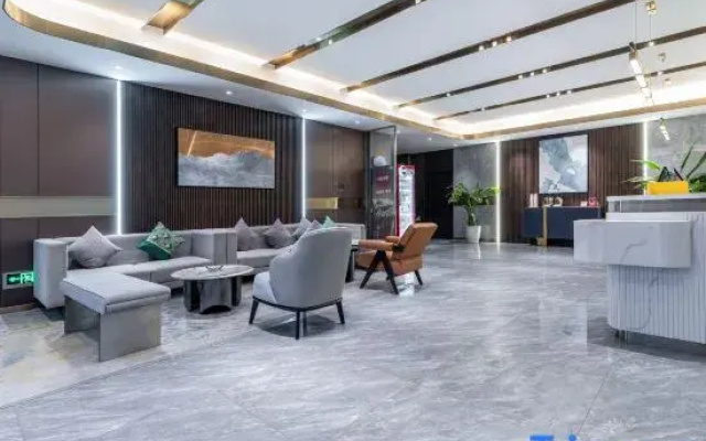 Tuke China Light Hotel (Zhengzhou Zhongxuan Branch)