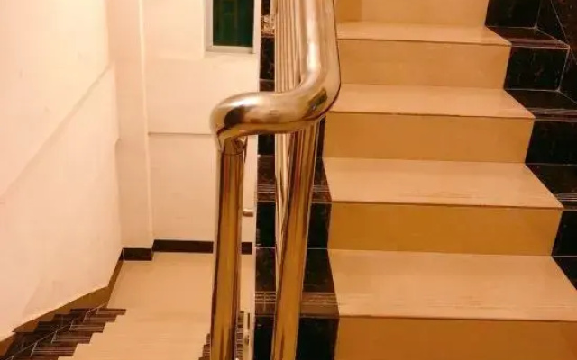 Yuerong Boutique Hotel