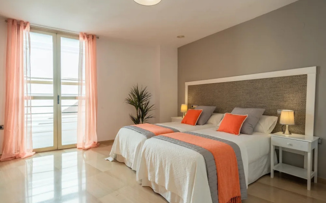 iloftmalaga Larios-Strachan