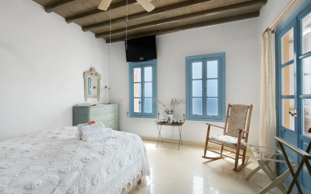 Villa Daphne Anerouses Mykonian Tradition