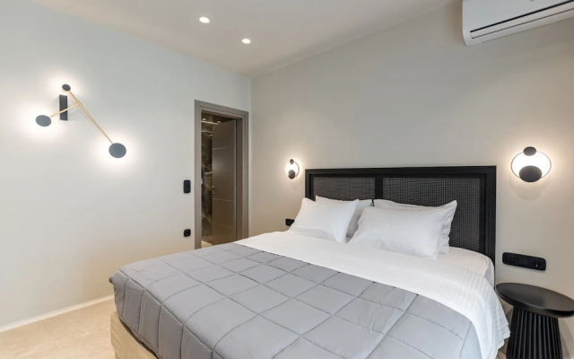 Lithia Exclusive Villas