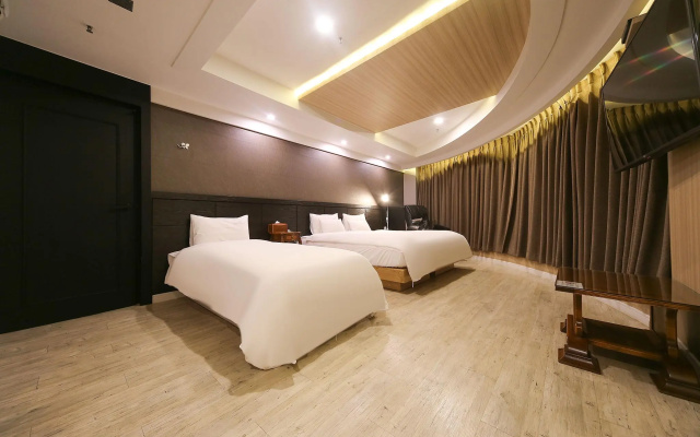 CNN Hotel