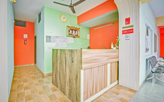 Sri Sai Guru Comforts By OYO Rooms
