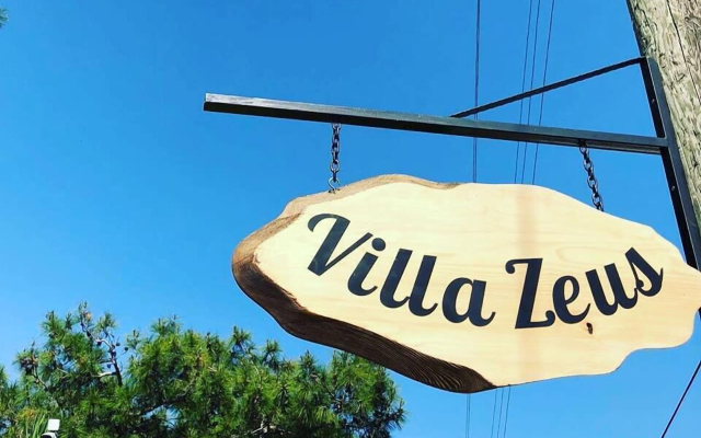Villa Zeus Otel