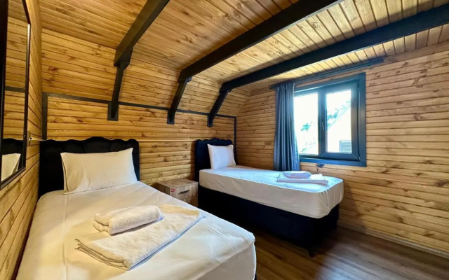 Ravine Bungalow