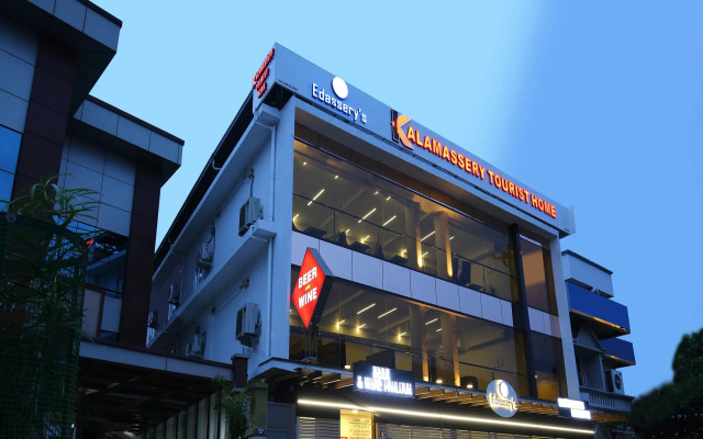 Super Townhouse Edasserys Kalamassery Tourist Home