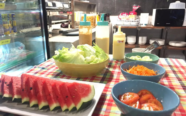 Happy Monkey Hostel Bangkok