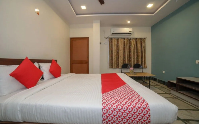 Oyo 23706 Super Deluxe Guest House