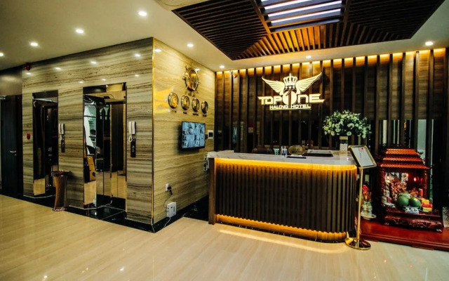Top One Halong Hotel