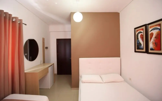 Beshiku ApartHotel