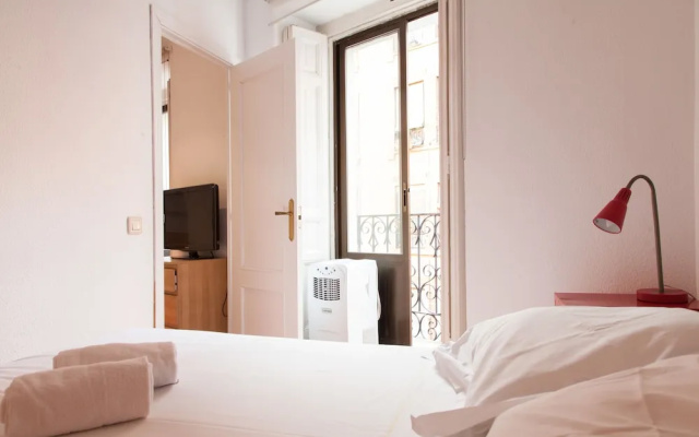 Latina Vibe Apartments By Allô Housing