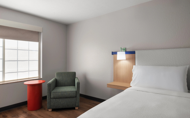 Garner Hotel Paducah West by IHG