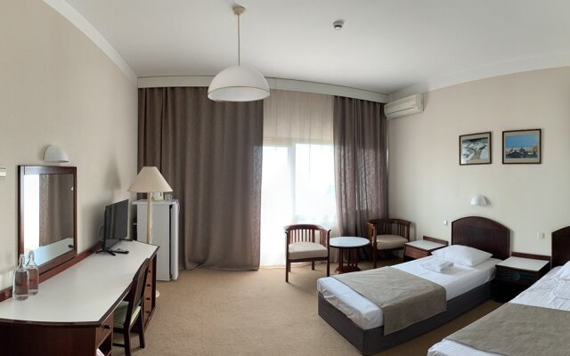 Samshitovaya Roscha Hotel in Pitsunda, Abkhazia from 56$, photos, reviews - zenhotels.com guestroom