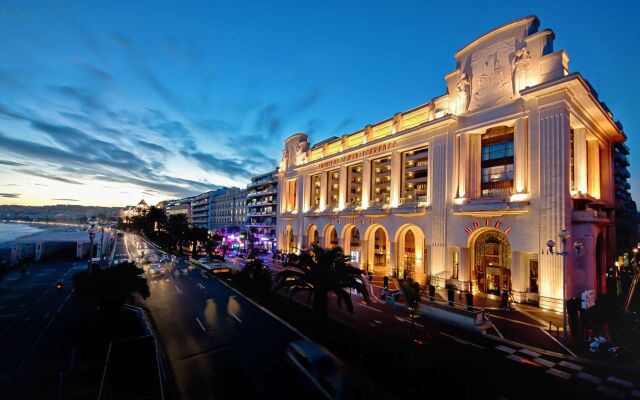 Отель Hyatt Regency Nice Palais de la Mediterranee Франция, Ницца - 2 отзыва об отеле, цены и фото номеров - забронировать отель Hyatt Regency Nice Palais de la Mediterranee онлайн вид на фасад