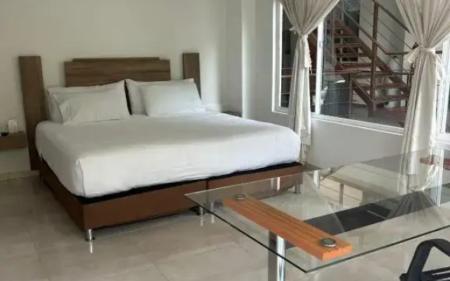 Treehouse 1959 Hotel