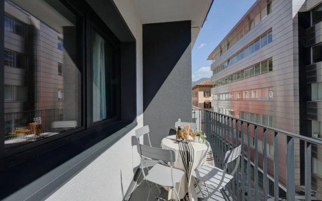 Boutique Apartment 10