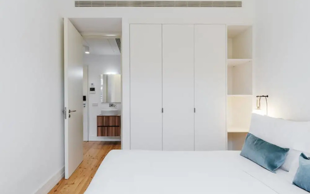 Feel Porto Cl Rigos Charm Flat 2 2