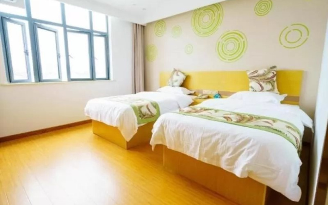 GreenTree Inn Suzhou Mudu Lingyan Mountain Ganglong City Hotel
