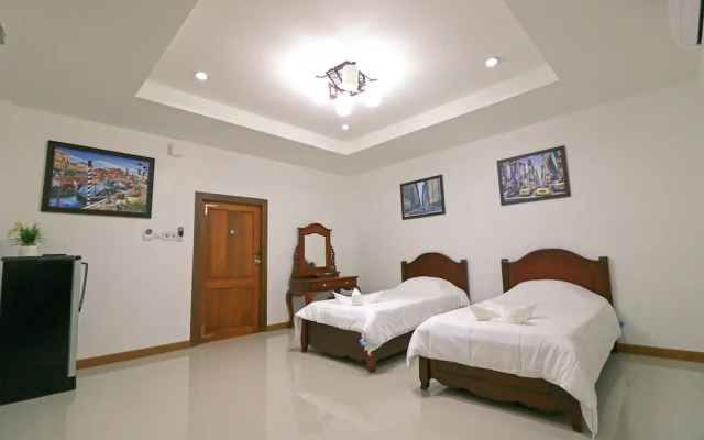 Padaeng Mountain View Resort